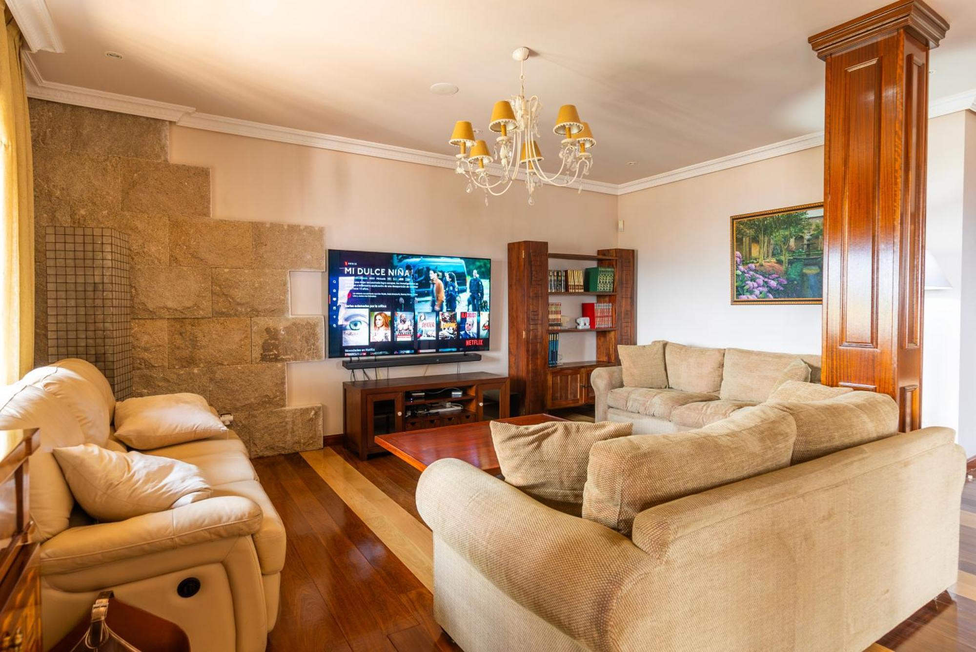Mansion Con Jacuzzi A 40 Grados, Gran Piscina Y Padel Villa El Tiemblo Exterior photo
